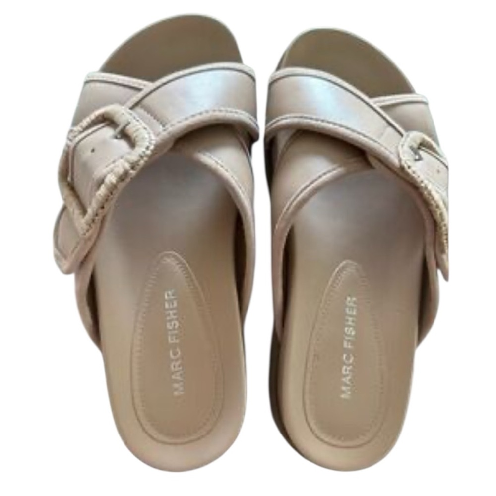 Marc Fisher Women's Tan crossed top raffia buckle slide sandals Sz 7 1/2